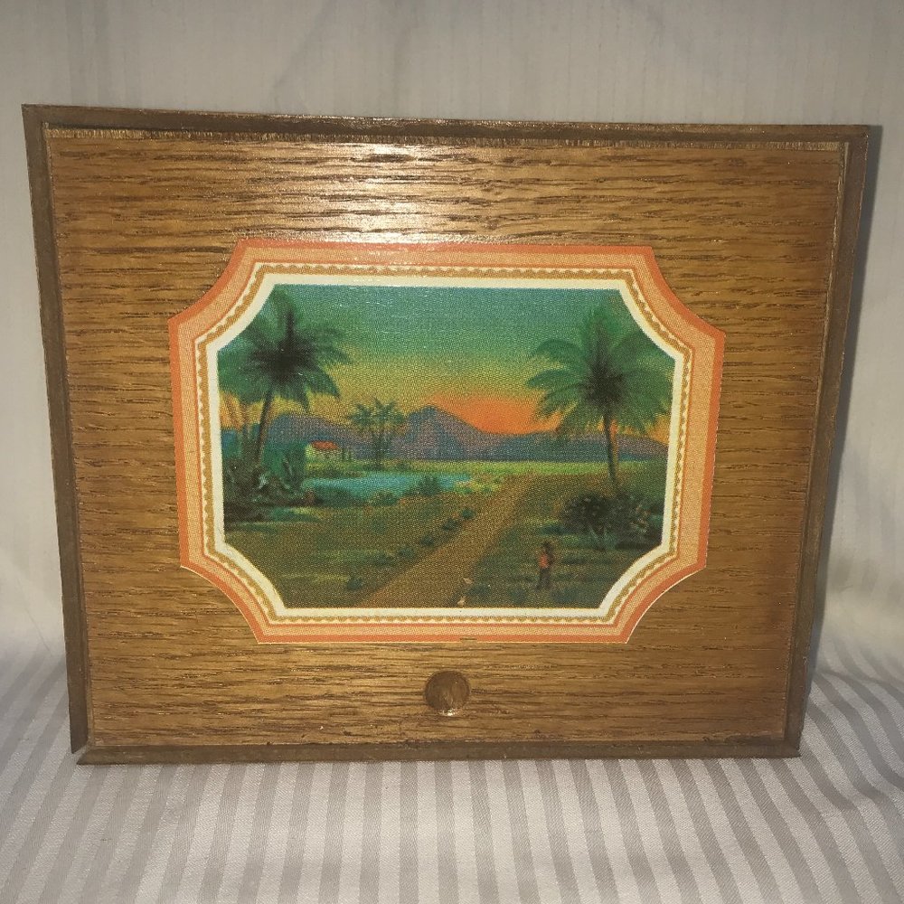 BRAND NEW! TOMMY BAHAMA MANGO MELON GIFT SET WITH WOOD BOX - BEAUTIFUL!